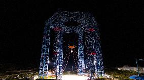 China Completes First Manned Lunar Lander Landing and Takeoff Test
