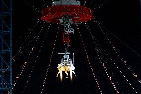China Completes First Manned Lunar Lander Landing and Takeoff Test