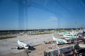 Illustration - Paris Orly Airport