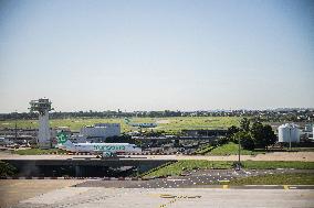 Illustration - Paris Orly Airport