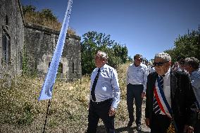 Bayrou Visits Fort Liedot and Pointe Saint-Eulard on The Ile D'aix