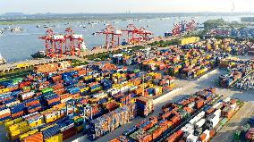 China Goods Trade Total Import And Export Value Increased