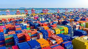 China Goods Trade Total Import And Export Value Increased