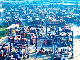 China Goods Trade Total Import And Export Value Increased