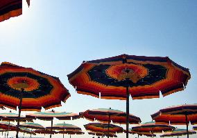 Illustration - Tirrenia Beach Resorts - Rimini