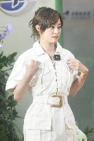 Actress Sun Li