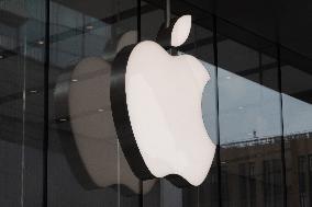 Apple Pay Crisis