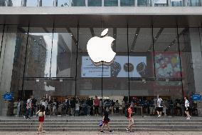 Apple Pay Crisis