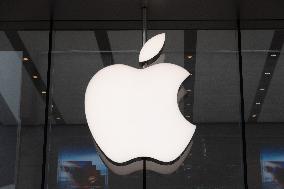 Apple Pay Crisis