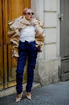 PFW - Viktor And Rolf Street Style