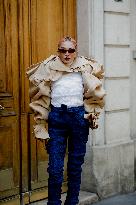 PFW - Viktor And Rolf Street Style