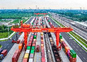 Yangzhou Railway Logistics Base