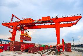 Yangzhou Railway Logistics Base