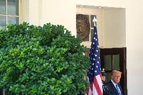 Donald Trump greets Armenian and Azerbaijan leaders - Washington