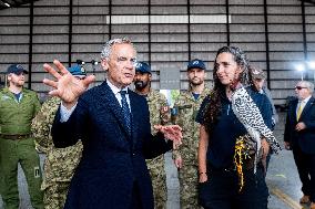 PM Mark Carney Visits Canadian Forces Base - Canada