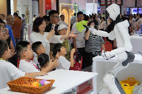 2025 World Robot Conference Held in Beijing