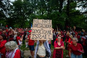Police Clash With Pro Palestine Protesters - Netherlands