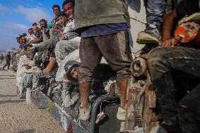 Palestinians Gather To Receive Limited Aid Amid Blockade - Palestine