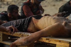 Palestinians Shot Near Zikim Crossing as Famine Worsens - Palestine
