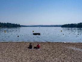 Cyanobacteria Suspected At The Lac de Pareloup - Aveyron