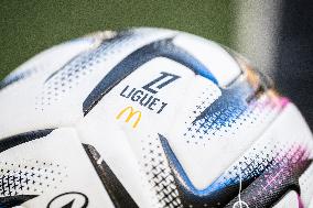 Illustration Ligue 1 Football Ball - Nantes