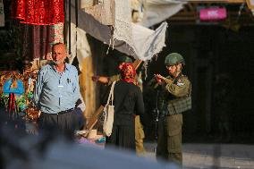 Israeli Settlers in Hebron Old City - West Bank