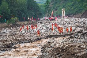 Yuzhong Mountain Torrents Rescue Efforts - China