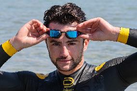 Noam Yaron Attempts to Swim the 180 Km from Calvi to Monaco