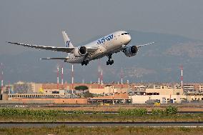Fiumicino, Italy, Aircraft to Fiumicino Airport
