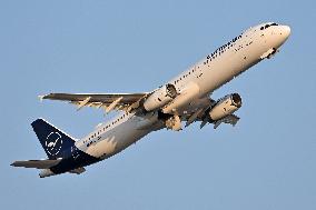 Fiumicino, Italy, Aircraft to Fiumicino Airport