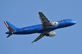 Fiumicino, Italy, Aircraft to Fiumicino Airport