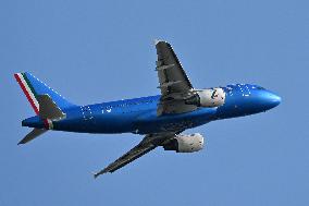 Fiumicino, Italy, Aircraft to Fiumicino Airport
