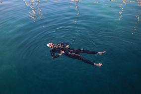 Noam Yaron at The Start of His 180 Km Swim from Calvi to Monaco