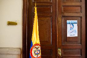 Colombian Senator Miguel Uribe Turbay Dies at 39 after Assasination Attempt