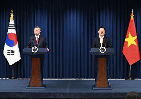 S. Korea-Vietnam talks