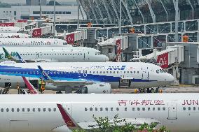 Positive Cycle Effect of Civil Aviation Volume Price