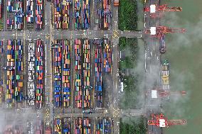 US China Trade Suspends Tariffs