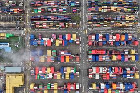 US China Trade Suspends Tariffs