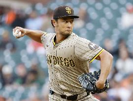 Baseball: Padres vs. Giants