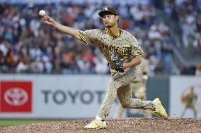 Baseball: Padres vs. Giants