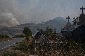 Galicia Fires Devastate Over 4,000 Hectares, Exceeding 2024 Total - Spain