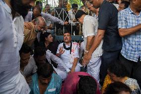 Protesters Clash with Police - India