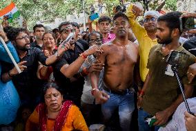 Protesters Clash with Police - India