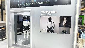 2025 WAIC Tesla Booth