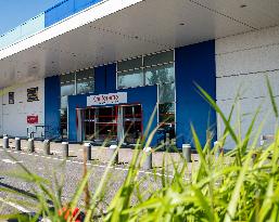 Illustration - Store and Shopping Center - Coignières