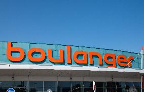 Illustration - Store and Shopping Center - Coignières