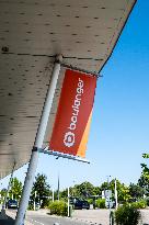Illustration - Store and Shopping Center - Coignières