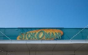 Illustration - Store and Shopping Center - Coignières