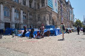 UTOPIA56 Action In Front Of Paris City Hall - France