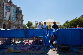 UTOPIA56 Action In Front Of Paris City Hall - France